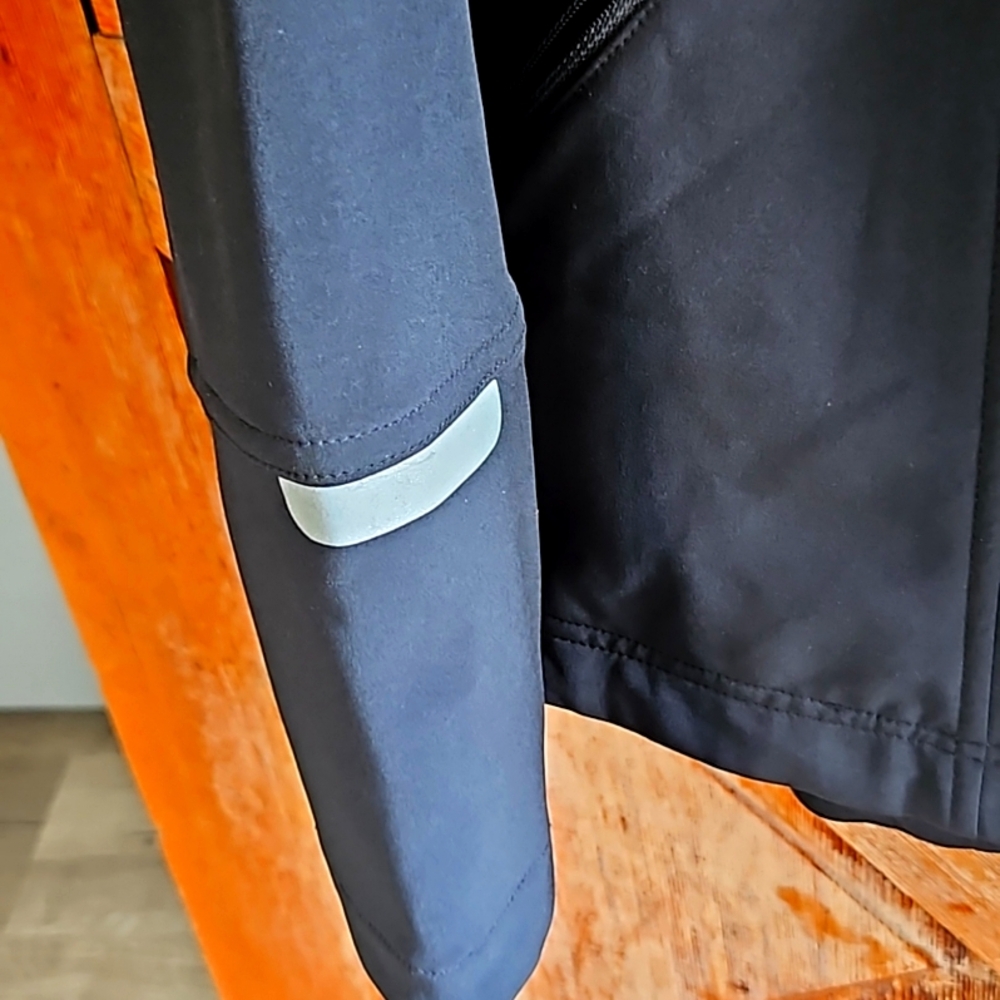 Prana Softshell Jacket - image 3
